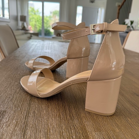 Chinese Laundry Tan Heels with Ankle Strap Women’s 9.5 - Picture 5 of 11